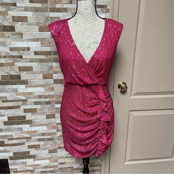 One33 Social Pink Sequin Side Drape Mini Dress Fuchsia Size 8 - Picture 7 of 16